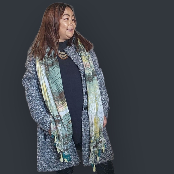 Womens Elegant Green and Yellow Scarf - Picture 11 of 11